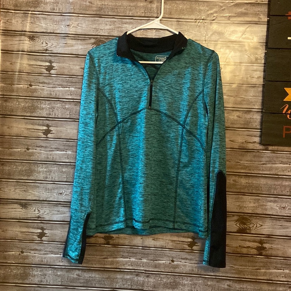 NWOT Be Inspired pullover